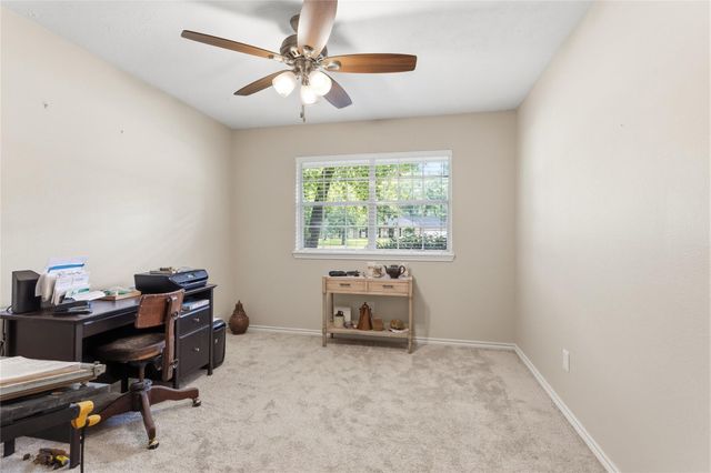 1301 Plantation Drive, Dickinson, TX 77539