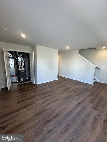 17 ATKINS DR, Bridgeport, PA 19405