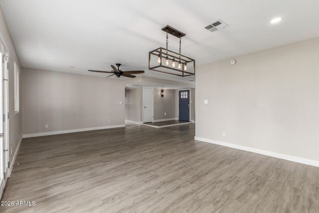 815 W VILLA MARIA Drive, Phoenix, AZ 85023