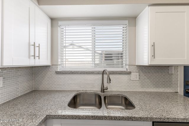 815 W VILLA MARIA Drive, Phoenix, AZ 85023