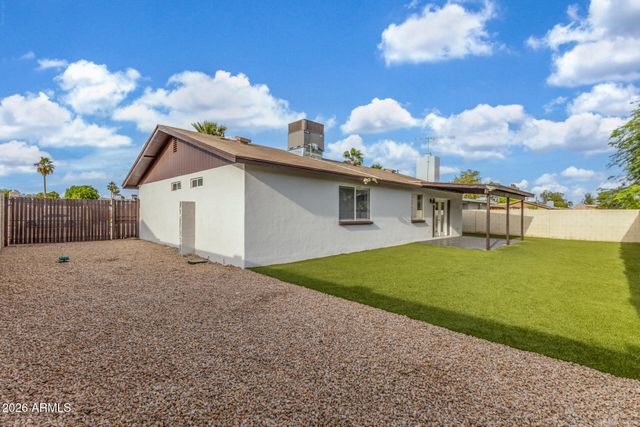 815 W VILLA MARIA Drive, Phoenix, AZ 85023