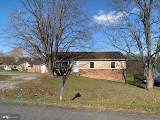 236 SOMERSET DR, Stephens City, VA 22655