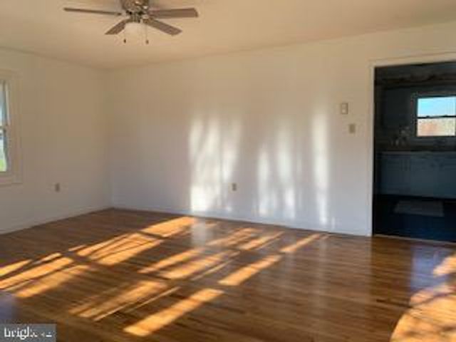 236 SOMERSET DR, Stephens City, VA 22655