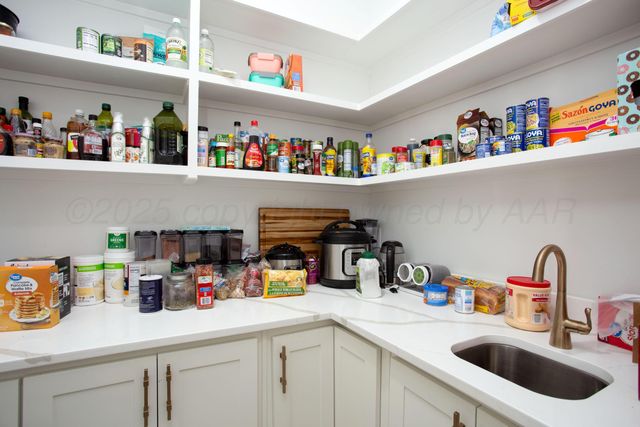 9800 Barton Springs Drive, Amarillo, TX 79119