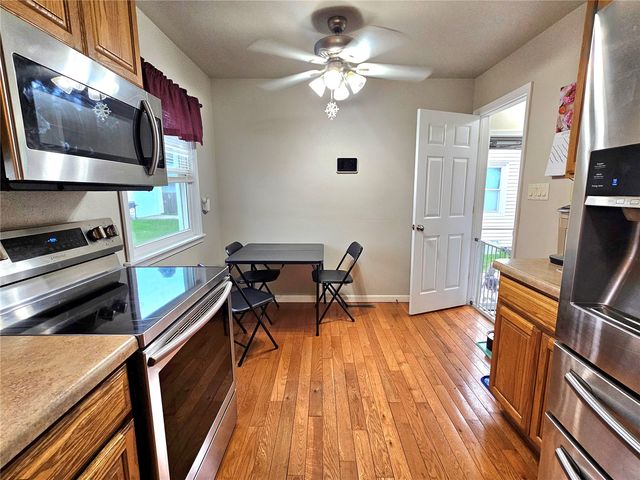 1416 9th Street NW, Cedar Rapids, IA 52405