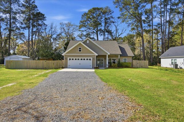198 Quaker Street, Saint George, SC 29477