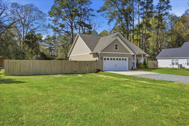 198 Quaker Street, Saint George, SC 29477