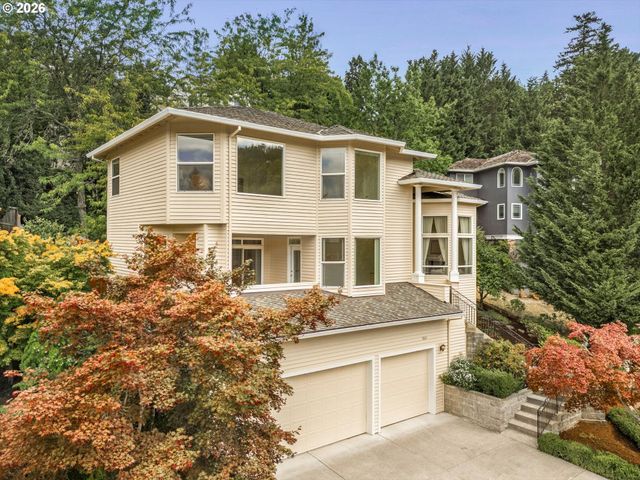 1924 Nw NORFOLK Ct, Portland, OR 97229