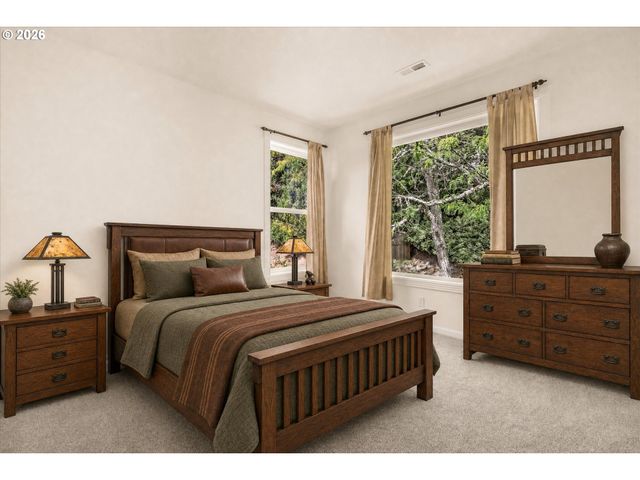 1924 Nw NORFOLK Ct, Portland, OR 97229