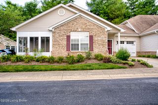 5124 Southern Charm Ln, Louisville, KY 40219