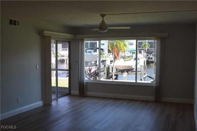 4229 SE 19th PL 1D, Cape Coral, FL 33904