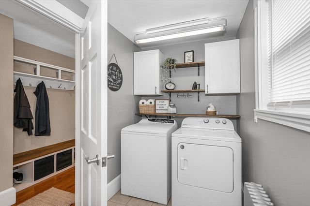 77 Hawthorn Street, Lowell, MA 01851
