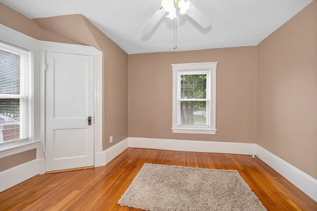 77 Hawthorn Street, Lowell, MA 01851