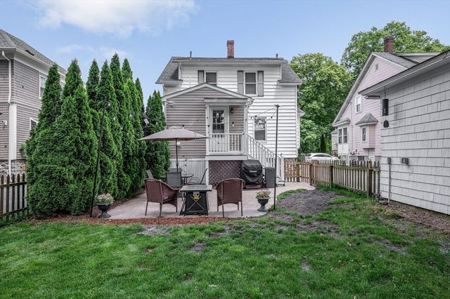 77 Hawthorn Street, Lowell, MA 01851
