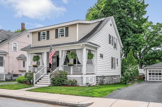 77 Hawthorn Street, Lowell, MA 01851