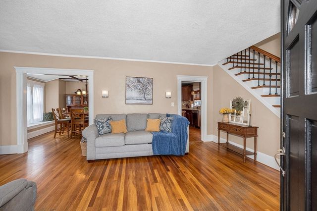 77 Hawthorn Street, Lowell, MA 01851