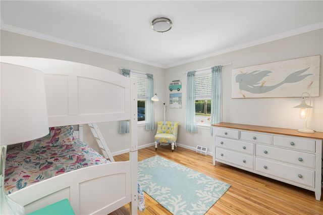 133 Carroll Avenue, Newport, RI 02840