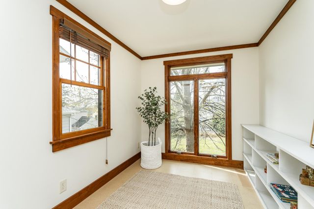 806 4th Street SW, Rochester, MN 55902