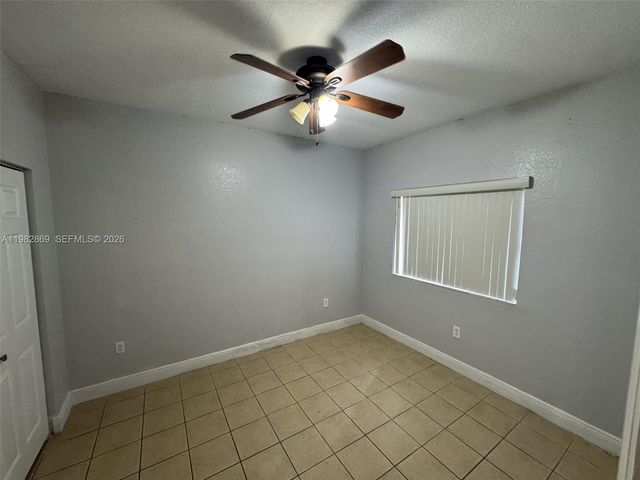 3520 NE 3rd Dr, Homestead, FL 33033