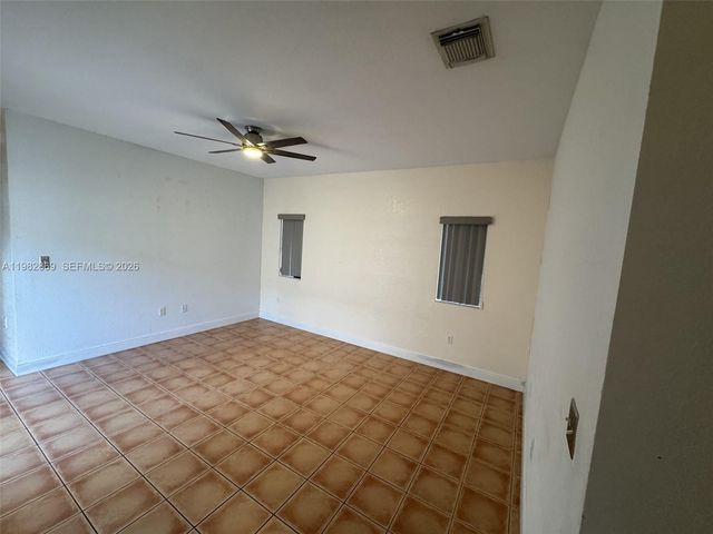 3520 NE 3rd Dr, Homestead, FL 33033