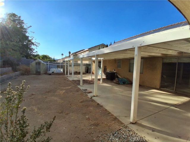 566 E Avenue R8, Palmdale, CA 93550