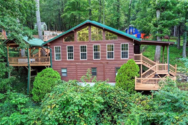 55 River Bend Lane, Blue Ridge, GA 30513