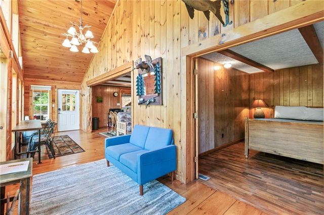 55 River Bend Lane, Blue Ridge, GA 30513