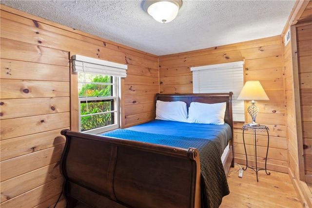 55 River Bend Lane, Blue Ridge, GA 30513