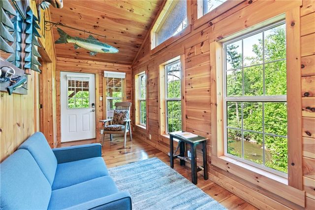 55 River Bend Lane, Blue Ridge, GA 30513