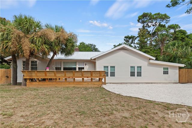 1402 6th Avenue, Tybee Island, GA 31328