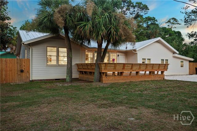 1402 6th Avenue, Tybee Island, GA 31328