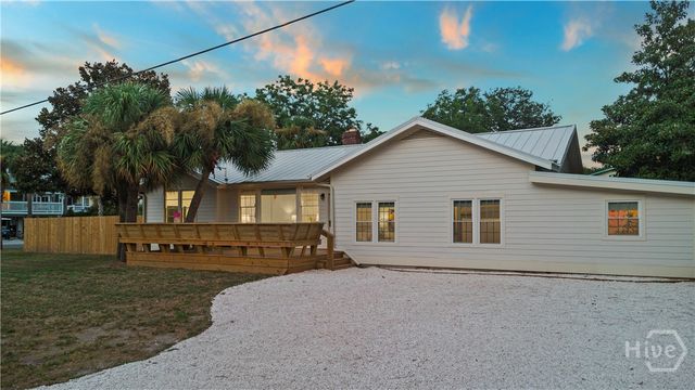 1402 6th Avenue, Tybee Island, GA 31328