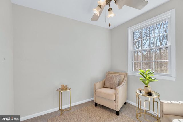 9984 WHITEWATER DR, Burke, VA 22015