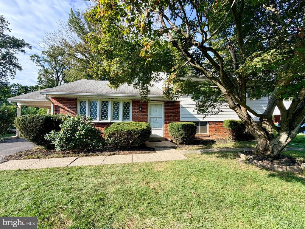 370 HILLSIDE RD, KING OF PRUSSIA, PA 19406 — exterior
