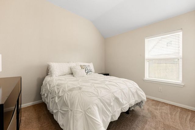 6200 Glenn Hills Lane, League City, TX 77573