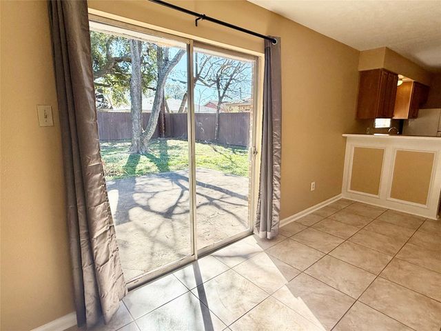 1809 Capri Lane, Seabrook, TX 77586