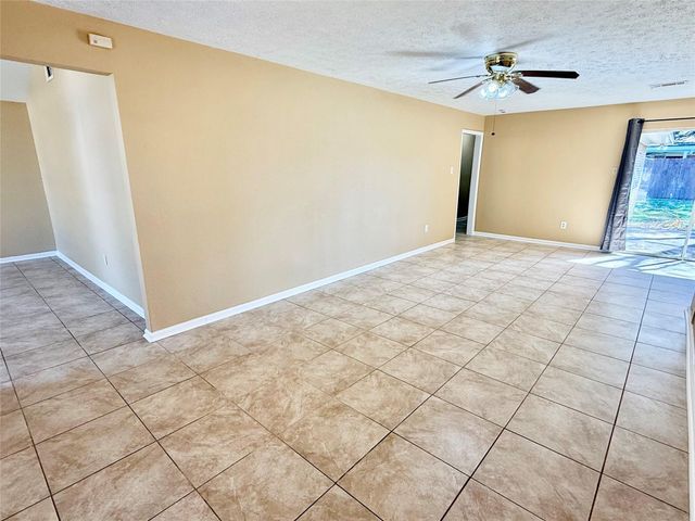 1809 Capri Lane, Seabrook, TX 77586