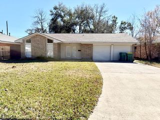1809 Capri Lane, Seabrook, TX 77586