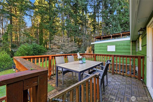 4364 151st Avenue SE, Bellevue, WA 98006