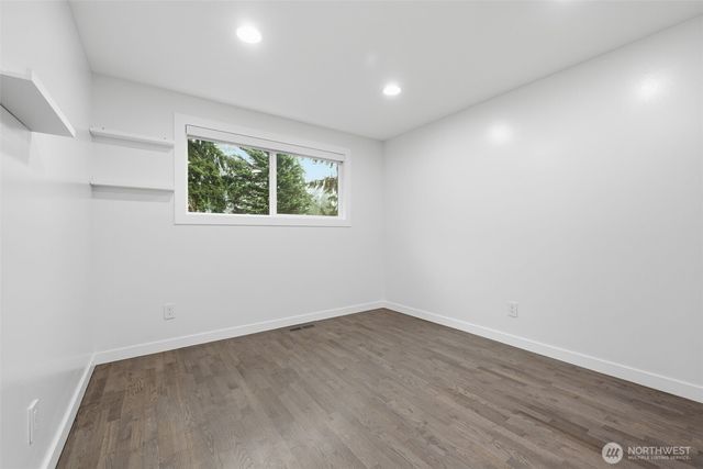 4364 151st Avenue SE, Bellevue, WA 98006