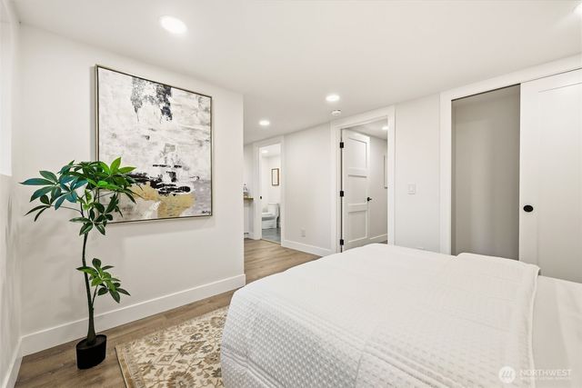 4364 151st Avenue SE, Bellevue, WA 98006