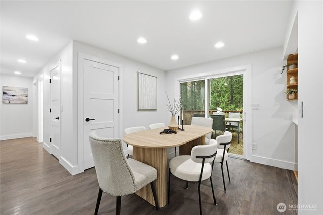 4364 151st Avenue SE, Bellevue, WA 98006