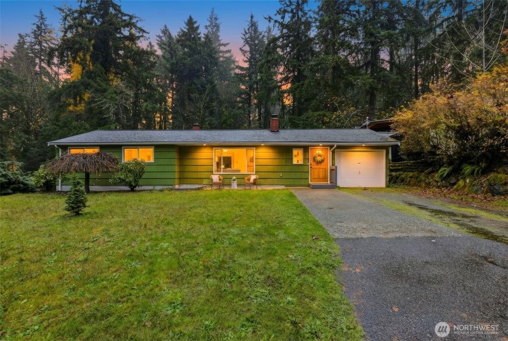 4364 151st Avenue SE, Bellevue, WA 98006