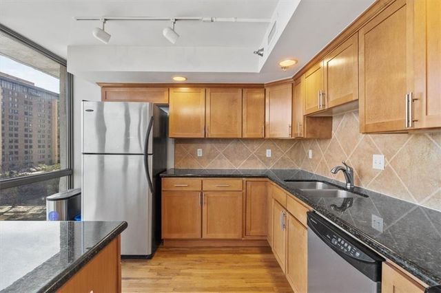 600 Admiral Boulevard 904, Kansas City, MO 64106