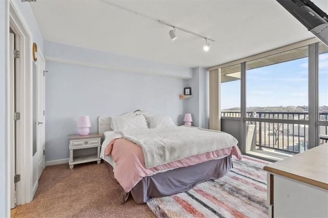 600 Admiral Boulevard 904, Kansas City, MO 64106