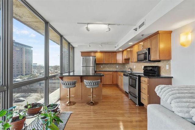 600 Admiral Boulevard 904, Kansas City, MO 64106