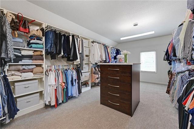 19212 W 64th Terrace, Shawnee, KS 66218