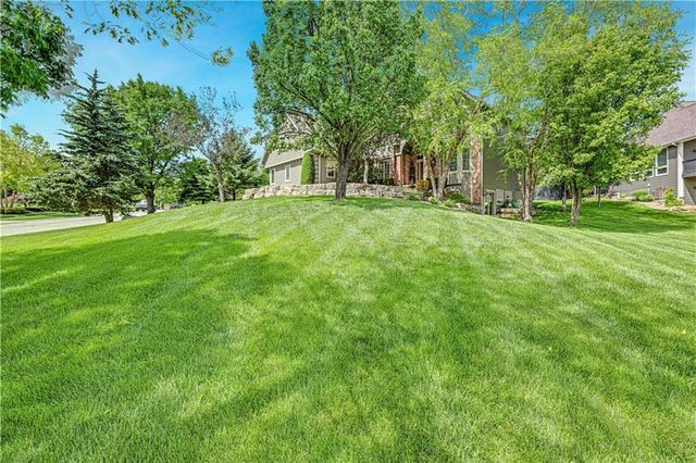 19212 W 64th Terrace, Shawnee, KS 66218