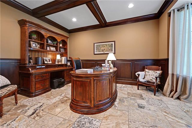 19212 W 64th Terrace, Shawnee, KS 66218