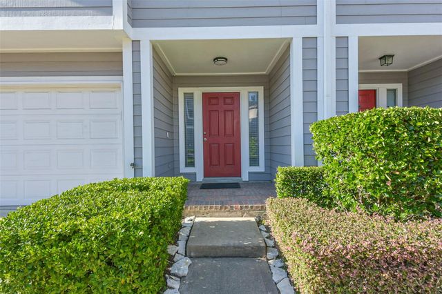7019 Woodridge Square Drive, Houston, TX 77087